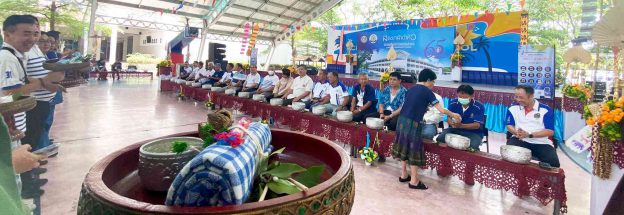 งาน​ประเพณีสระเกล้าดำหัว​ คณะครูอาวุโสโรงเรียนอัสสัมชัญลำปาง